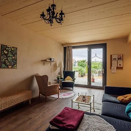 Uelis-stoeckli Gaestezimmer Mit Wellness, Billard, Und Lamatrekking *