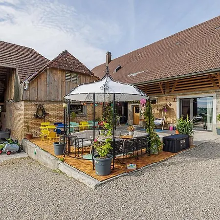Uelis-stoeckli Gaestezimmer Mit Wellness, Billard, Und Lamatrekking